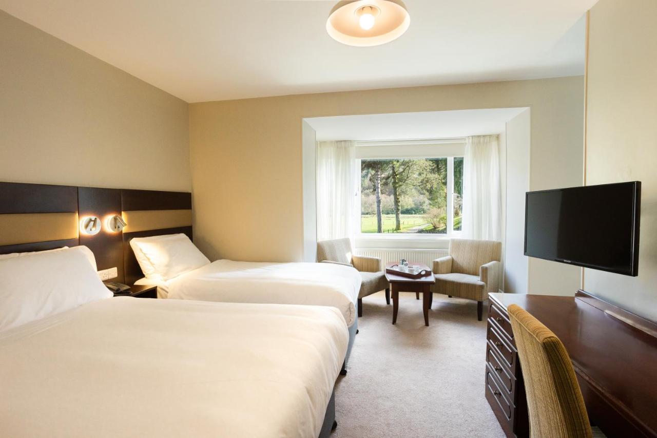 The Glendalough Hotel Лараг Екстериор снимка