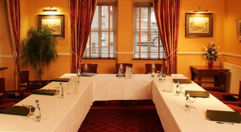 The Glendalough Hotel Лараг Екстериор снимка