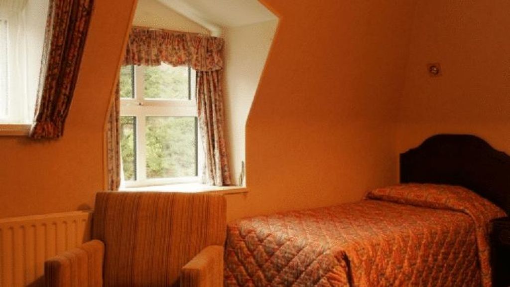 The Glendalough Hotel Лараг Екстериор снимка
