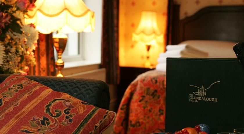 The Glendalough Hotel Лараг Екстериор снимка