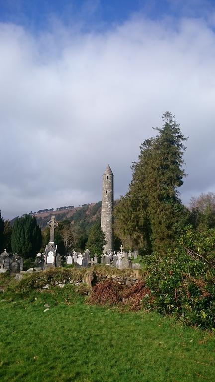 The Glendalough Hotel Лараг Екстериор снимка
