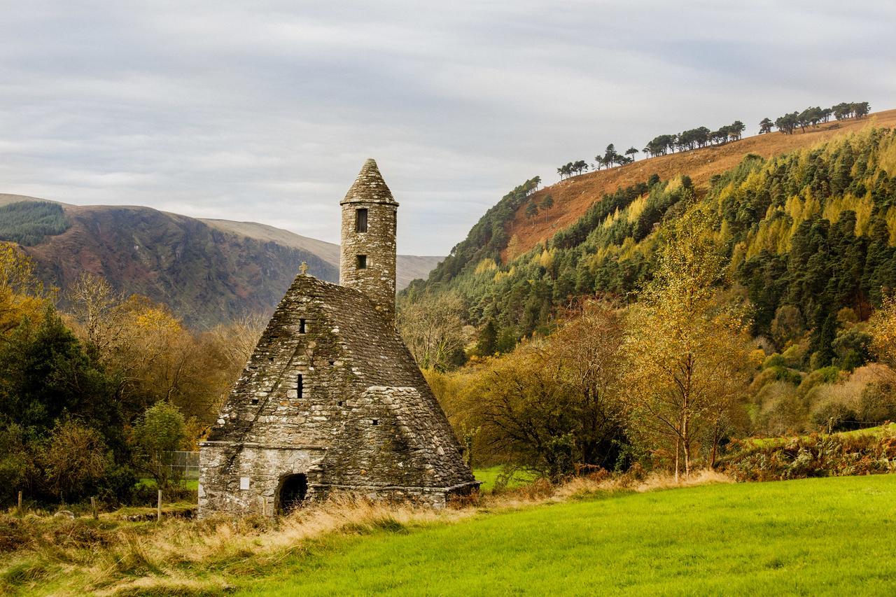 The Glendalough Hotel Лараг Екстериор снимка